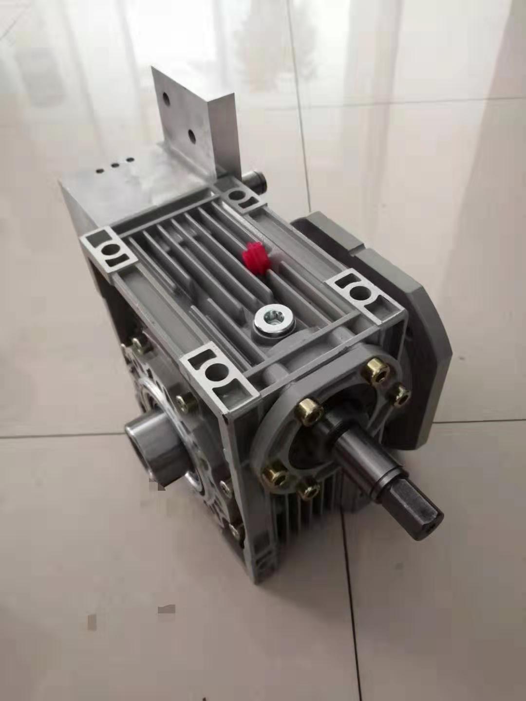 紡機(jī)專用的蝸輪減速機(jī)